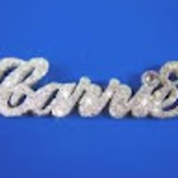 Meet your Posher, Carrie - Picture 1 of 1